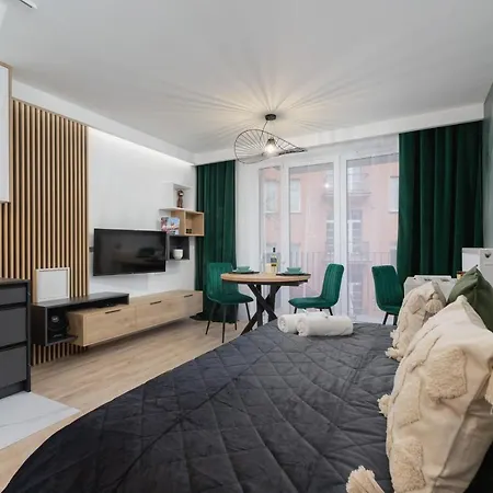 Deluxe Cracow Arianska By Renters Appartamento