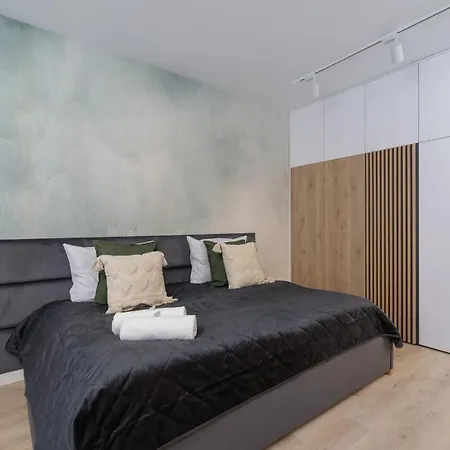 Deluxe Cracow Arianska By Renters