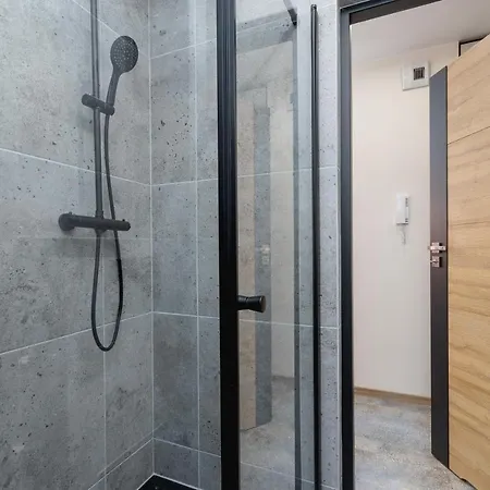 Deluxe Cracow Arianska By Renters 크라쿠프