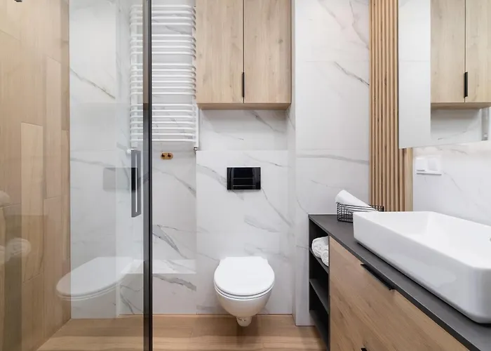 Deluxe Cracow Arianska By Renters شقة *